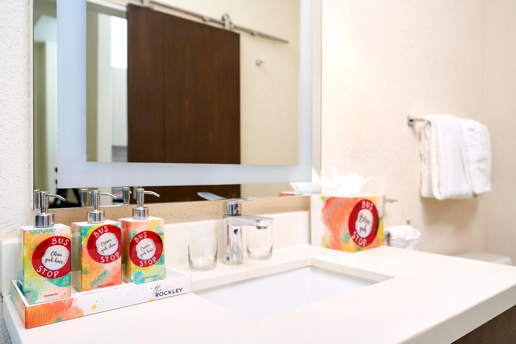 The Rockley By Ocean Hotels - Breakfast Included Μπριτζτάουν Εξωτερικό φωτογραφία