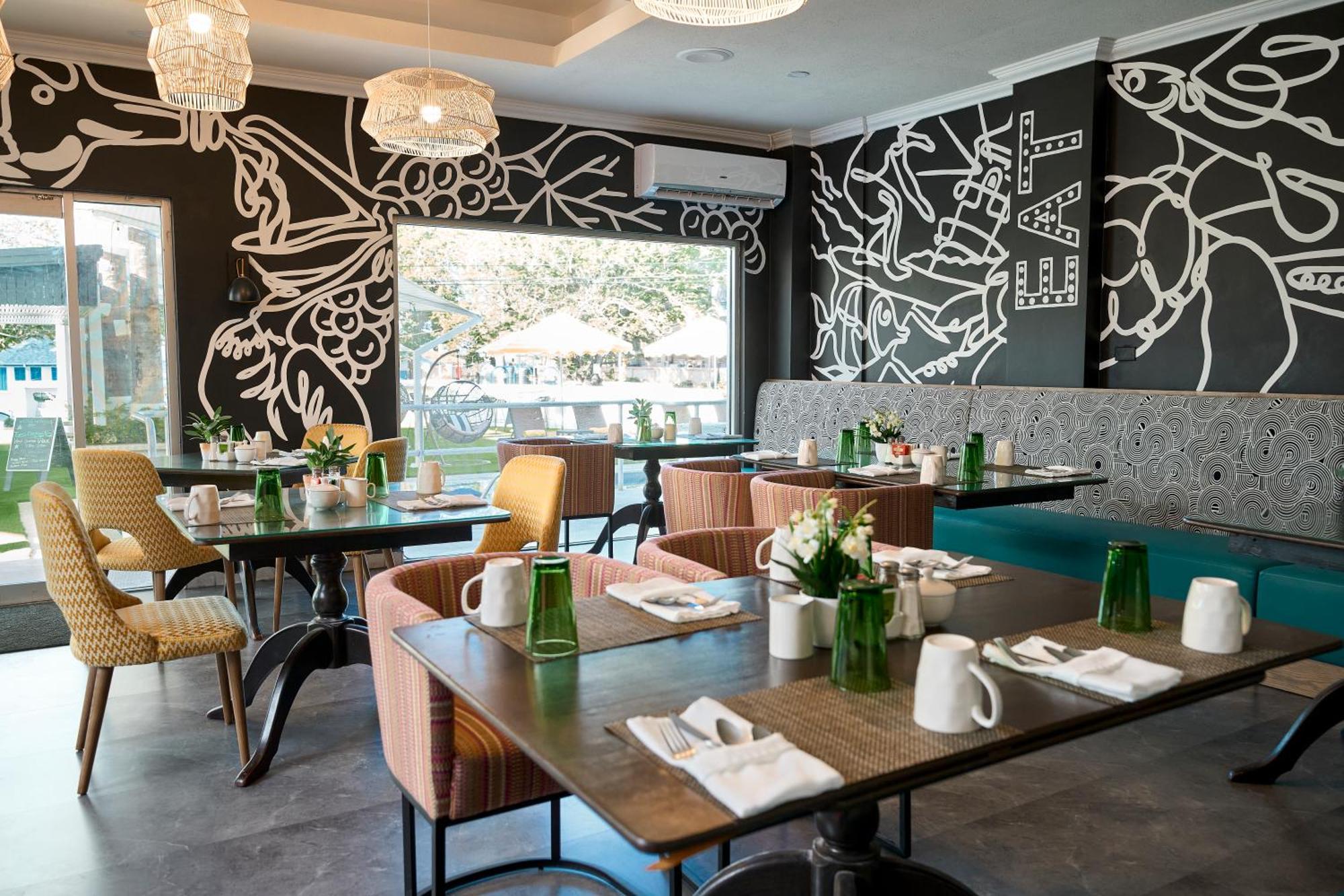 The Rockley By Ocean Hotels - Breakfast Included Μπριτζτάουν Εξωτερικό φωτογραφία